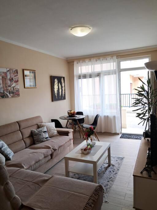 Holiday Home Apartment ブドヴァ エクステリア 写真